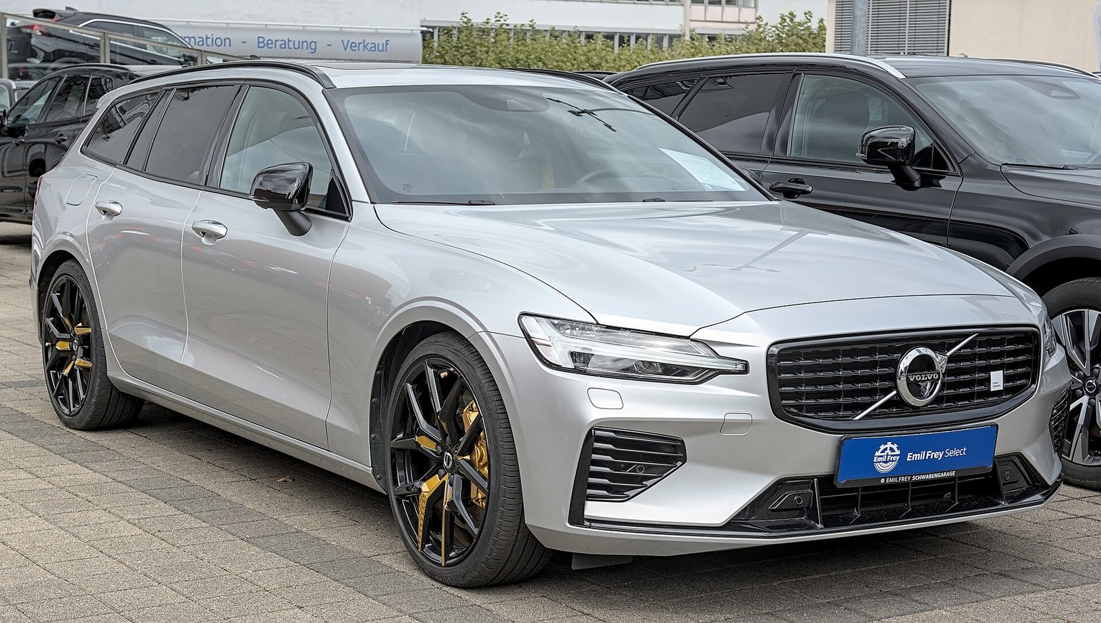 Volvo · V60